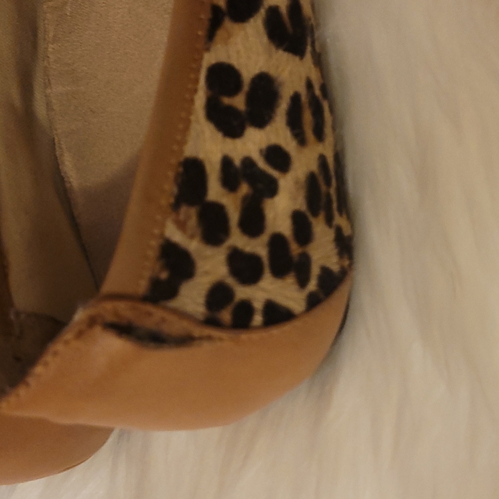 Vionic Shoes - Picture 4 of 6